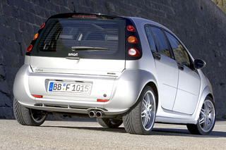 Illustration for article titled Long Lost Hot Hatches - Smart ForFour Brabus